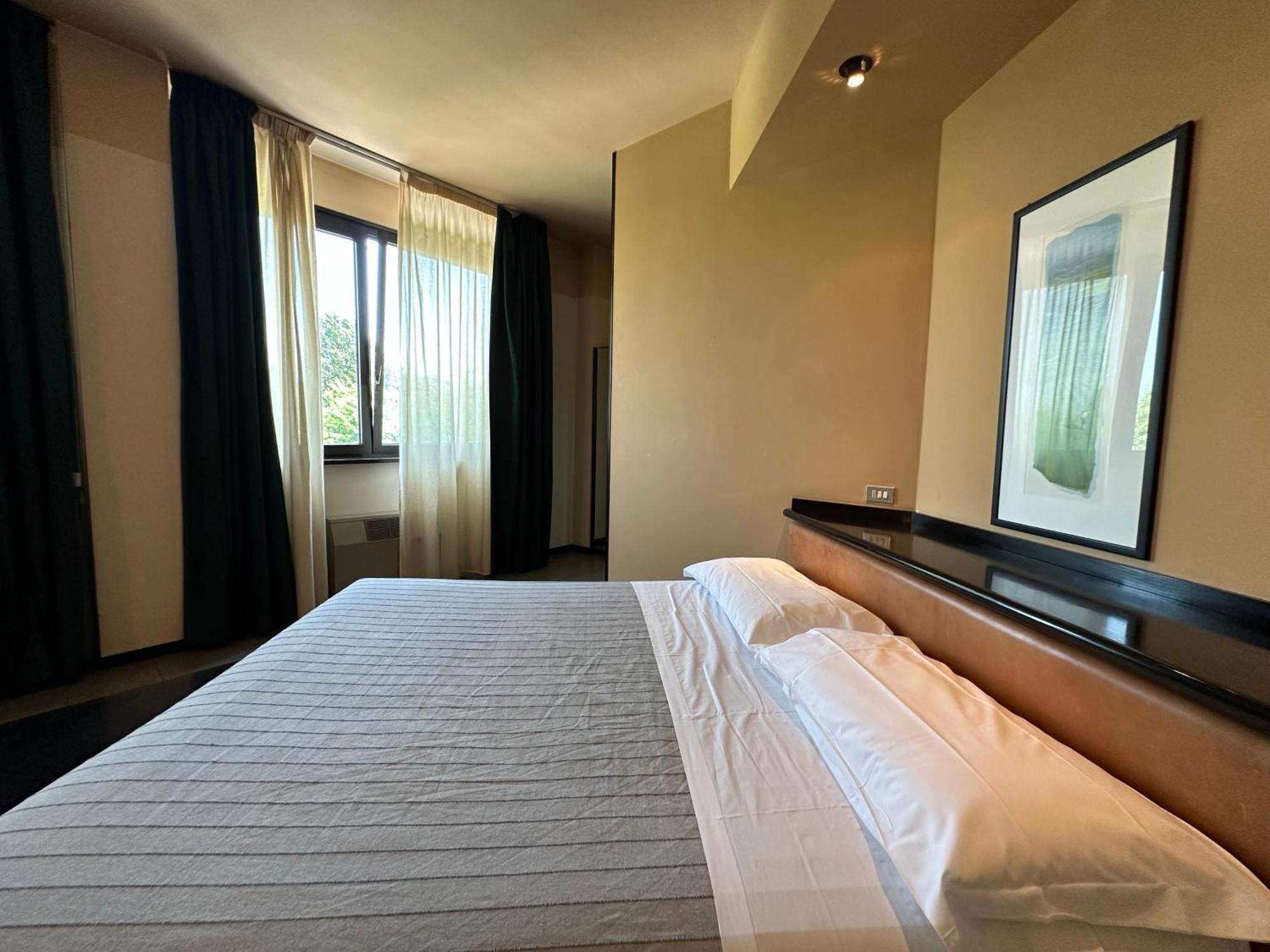 Hotel Griselda Saluzzo Kültér fotó