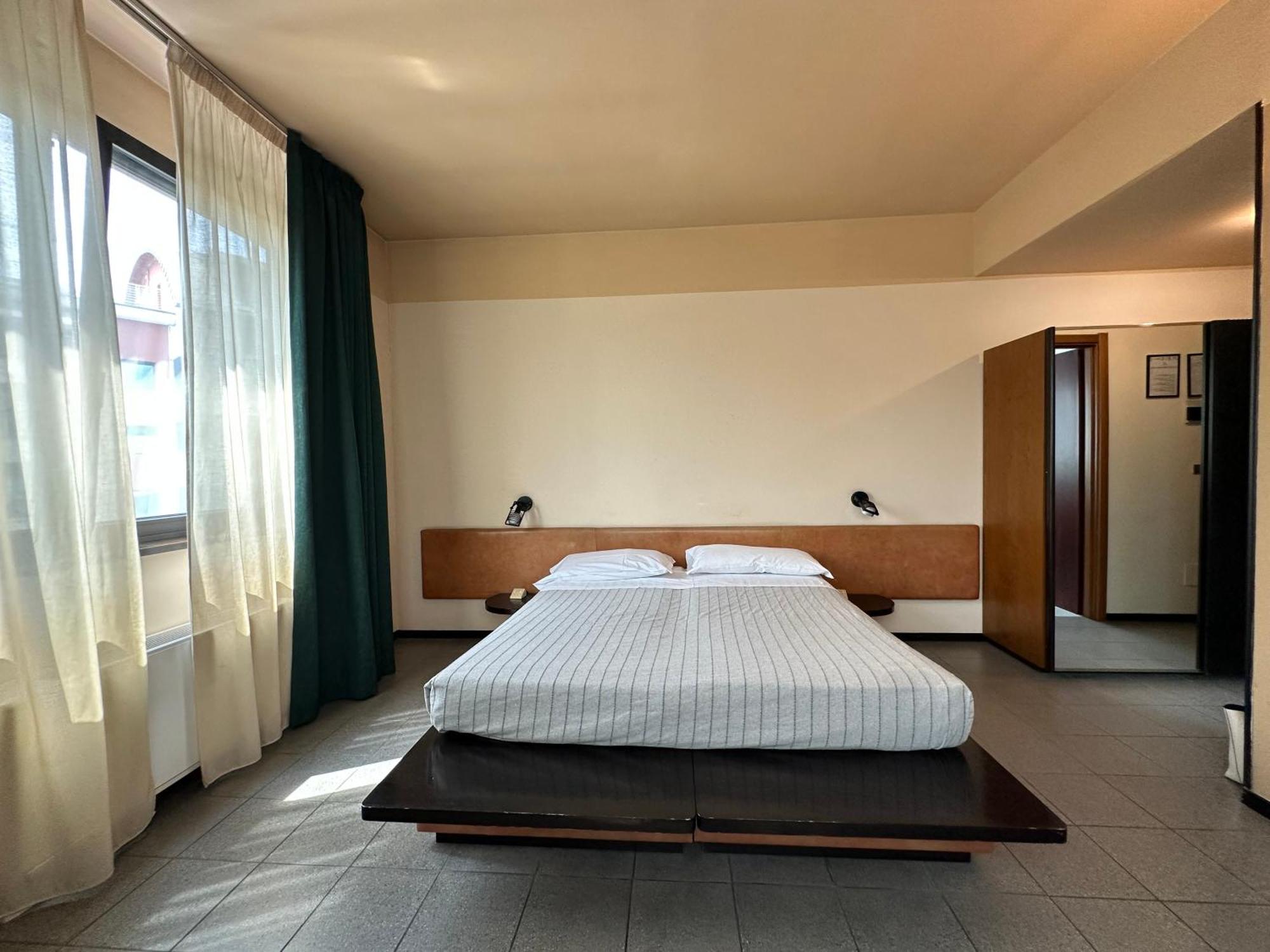 Hotel Griselda Saluzzo Kültér fotó