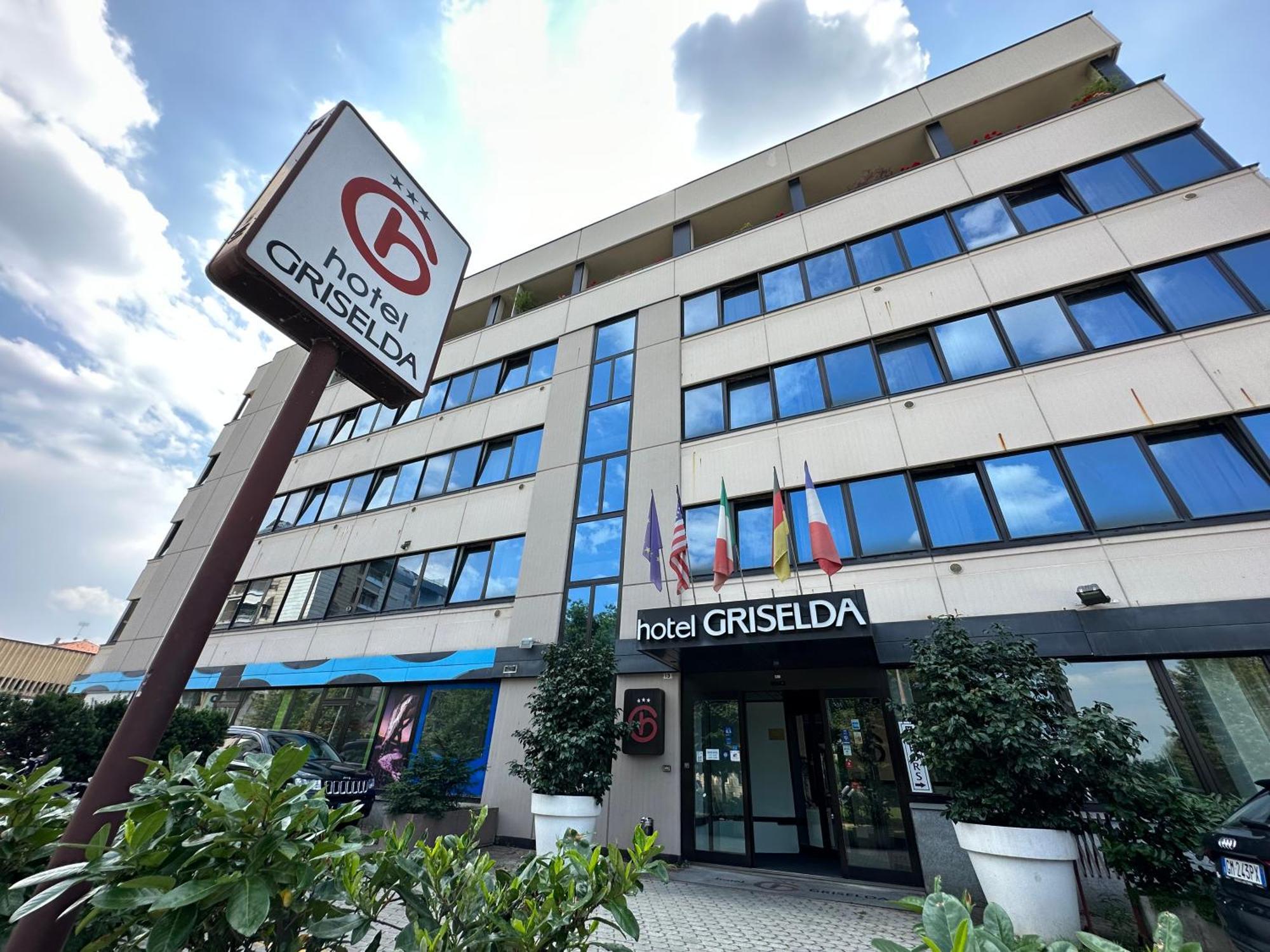 Hotel Griselda Saluzzo Kültér fotó